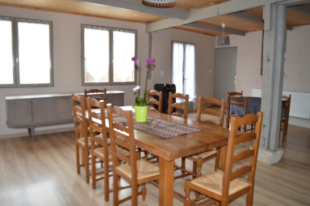 Au Passage Des Grues Bed & Breakfast Drosnay ภายนอก รูปภาพ