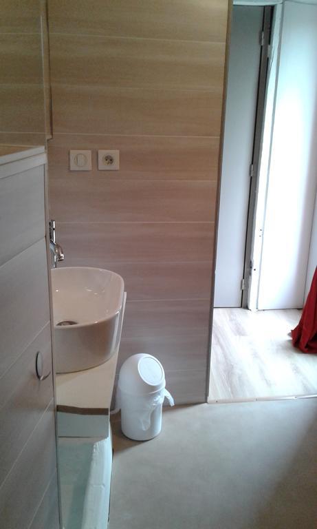 Au Passage Des Grues Bed & Breakfast Drosnay ภายนอก รูปภาพ
