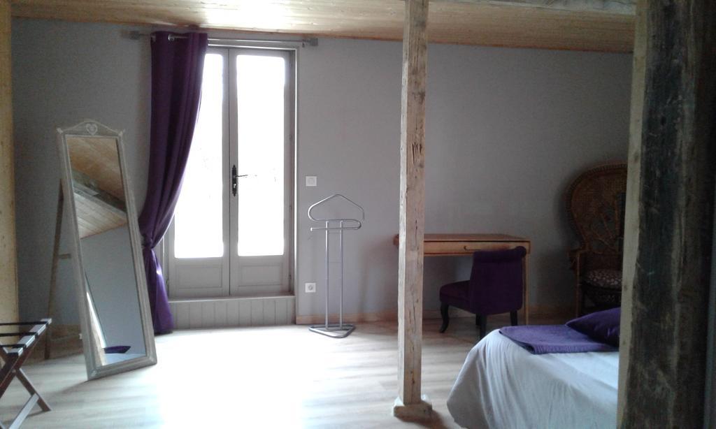 Au Passage Des Grues Bed & Breakfast Drosnay ภายนอก รูปภาพ